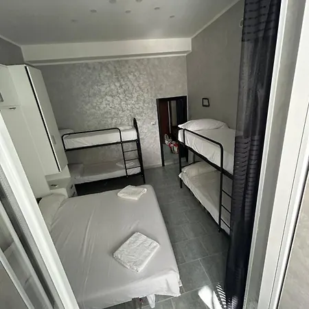 Da Concettina House Апартаменты Неаполь